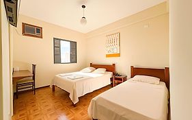 Ln Flats & Suites